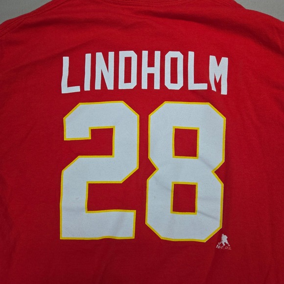 Lindholm 28 Calgary Flames‎ NHL T-Shirt Hockey Jersey Red Mens Large L - Picture 4 of 6